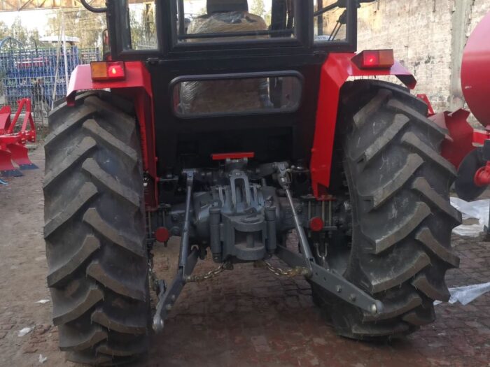 Millat 385 – 4WD 85HP Massey Ferguson Tractor - Image 5